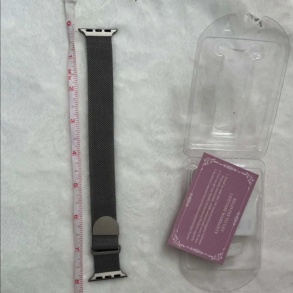 NWT Silver Mesh Apple Watch Band